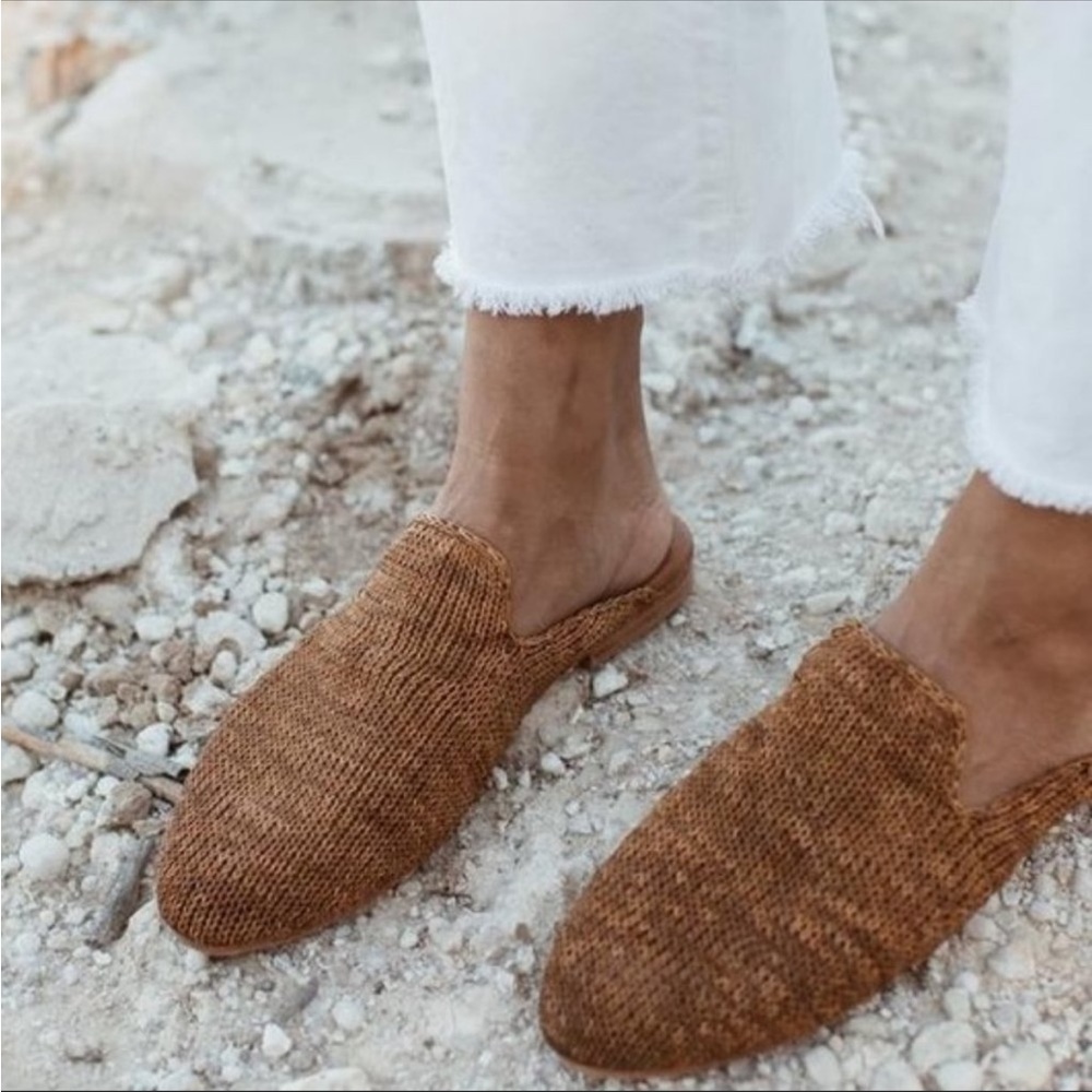 St. Agni Desi Knit Loafer Mule 35/5